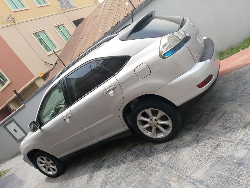 Main image of 2009 Lexus RX Luxury